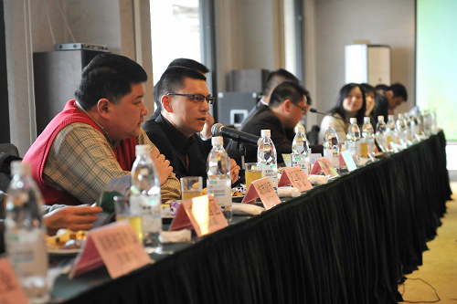 �Ϻ������y�T(m��n)�S�����L(zh��ng)��������