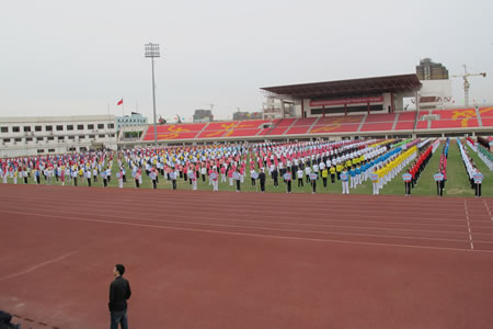 �ζ��^(q��)��һ����I(y��)�\(y��n)��(d��ng)��(hu��)�V���ٱ�ِ�F(xi��n)��(ch��ng)���D 2��