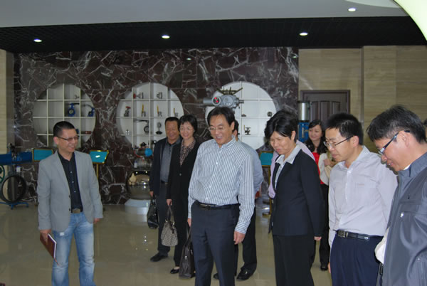 �����h֧����ӛ�������L������ɳ���L��B��˾ȡ�õĘs�u�C���c����