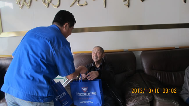 �����y�T���F������ϯ���y�A�o���˰l(f��)��ο��Ʒ