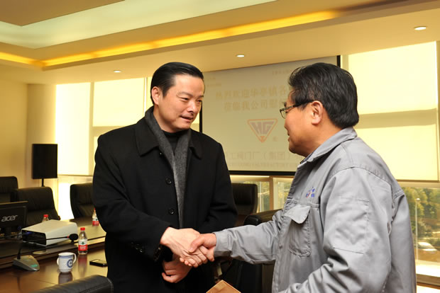 ��eο���ҹ�˾���y������˾������ϯ���y�A����ο����