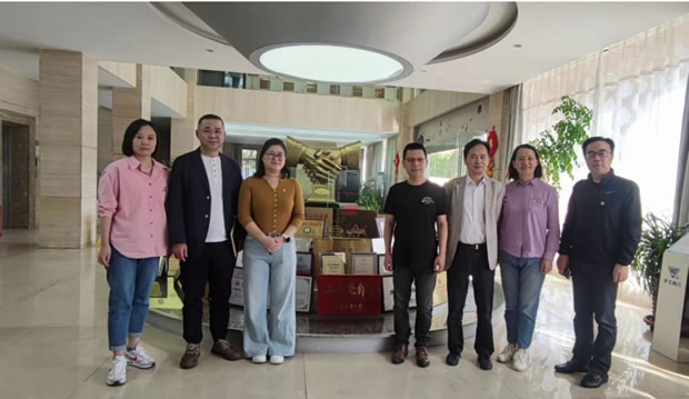 上海滬工閥門廠黨支部與上海市嘉定區(qū)稅務局第六稅務所黨支部共建協(xié)議簽署(圖4)